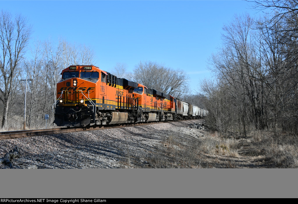 BNSF 7989